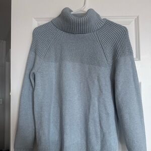 LLBean Women's Light Blue Turtleneck Sweater